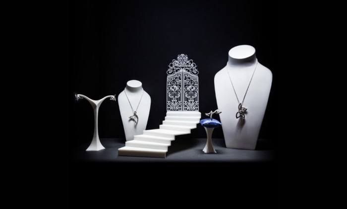 Stunning 3D Printed Jewelry Displays Steal Spotlight From Jewels